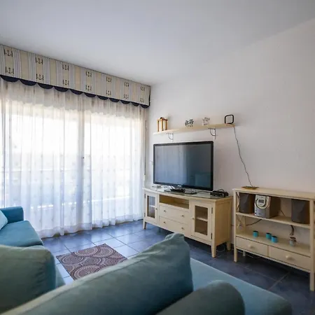 Carrer Golf De Sant Jordi, 2 A * كامبريلس
