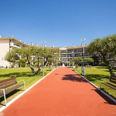 Carrer Golf De Sant Jordi, 2 A * Камбрильс