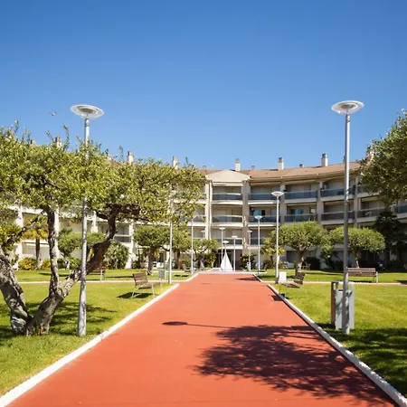 Апартаменты Carrer Golf De Sant Jordi, 2 A